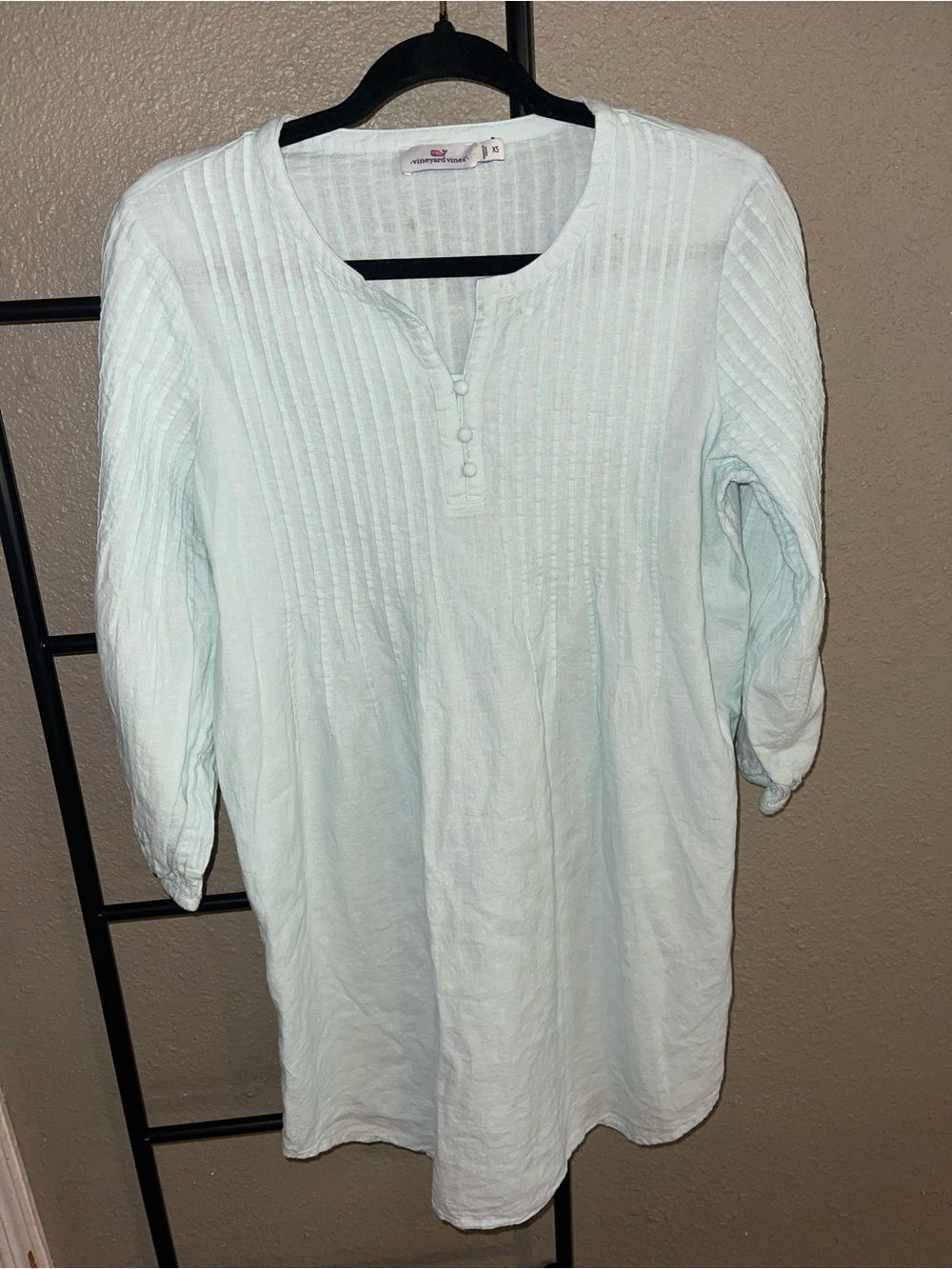 Vineyard Vines Mint Pintuck Henley Blouse